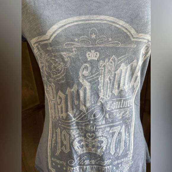 Women’s Hard Rock Cafe Biloxi Tee. - Picture 4 of 7